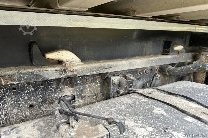 Betonblander lastbil MAN TGA 35.430 SWS Mischer/Kipper