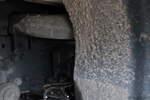 Platforma de încărcare Mercedes-Benz Axor 2633 + 6x2 + euro 5 + manual