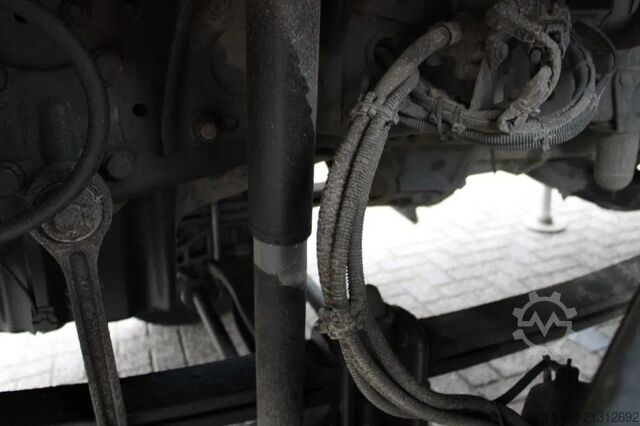 Platforma de încărcare Mercedes-Benz Axor 2633 + 6x2 + euro 5 + manual