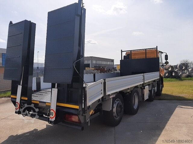 Vehicle transport platform DAF CF 460