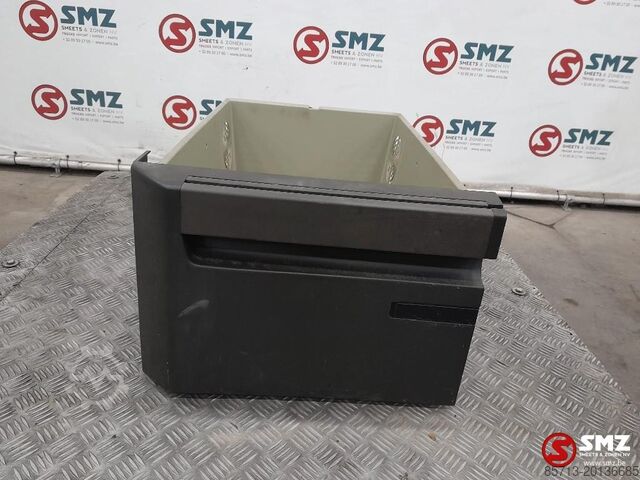 Část kabiny Volvo Occ lade Volvo