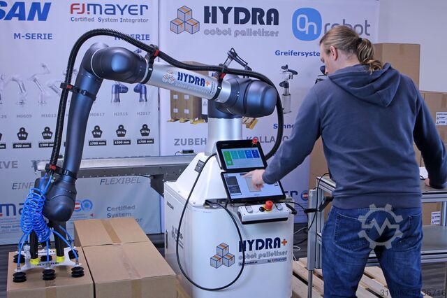 HYDRA Cobot palletiser FJ Mayer HYDRA cobot palletizer