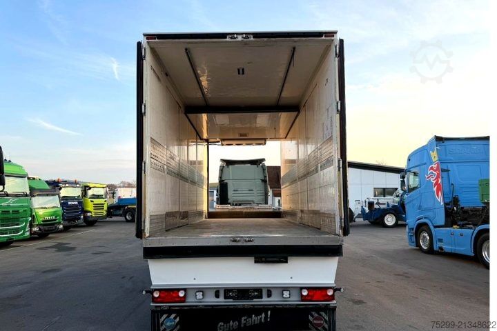 Koeltrailers  AH18 Carrier Supra 950 TK