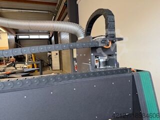 Bewerkingscentrum / nestmachine Holzfräse Bessler Axolox