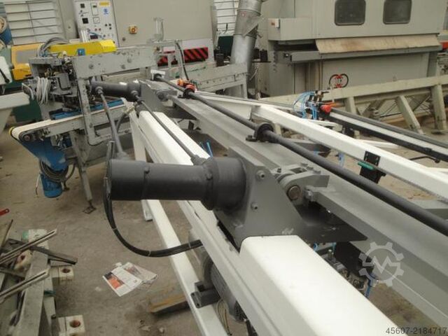 Druk op Press the door lignum-EVERT JOHANSON Press the door lignum-EVERT JOHANSON