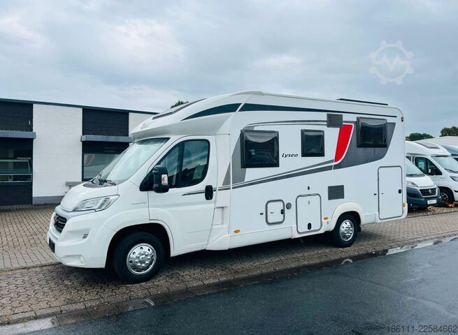 Autocaravana semi-integrada BÜRSTNER Lyseo T 690G  - Einzelbetten -  -
