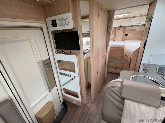 Autocaravana semi-integrada BÜRSTNER Lyseo T 690G  - Einzelbetten -  -