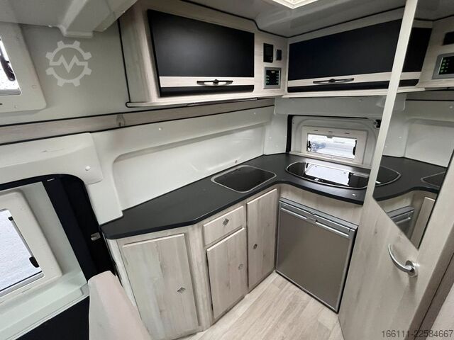 Autocaravana KARMANN Dexter 550 - Hubbett - Heckbad - Klima -