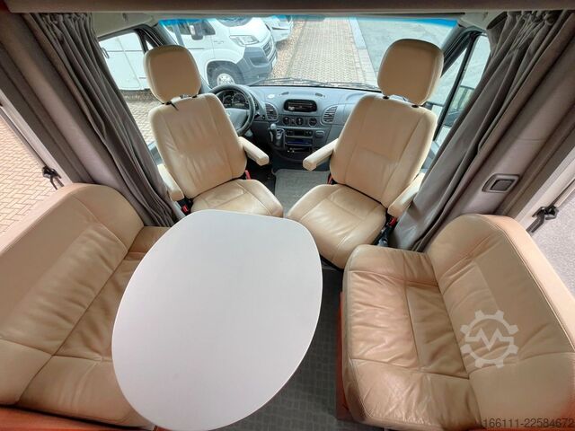 Autocaravana LA STRADA Nova L - Automatik - Festbett -  -