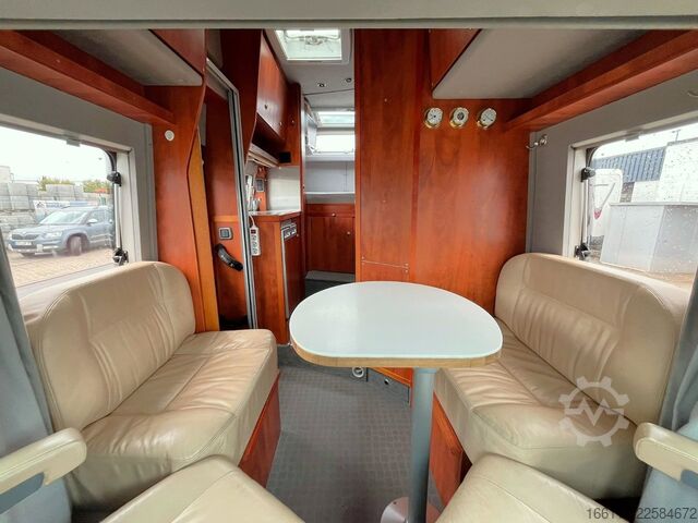 Autocaravana LA STRADA Nova L - Automatik - Festbett -  -