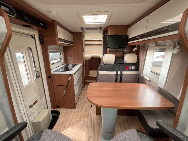 Autocaravana semi-integrada LMC T 662 G - Einzelbetten - Automatik - 2x Klima -