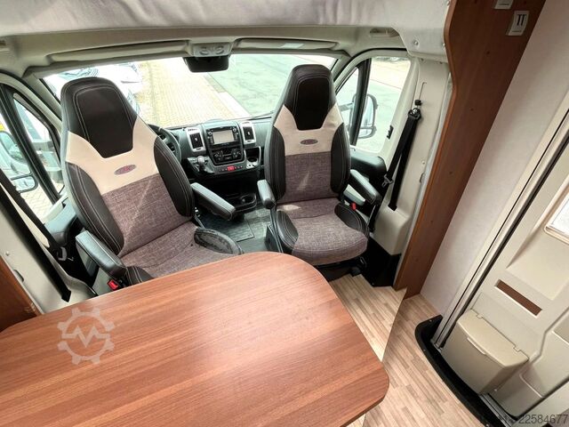 Autocaravana semi-integrada LMC T 662 G - Einzelbetten - Automatik - 2x Klima -