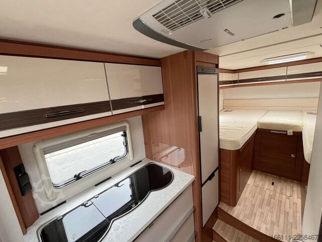 Autocaravana semi-integrada LMC T 662 G - Einzelbetten - Automatik - 2x Klima -