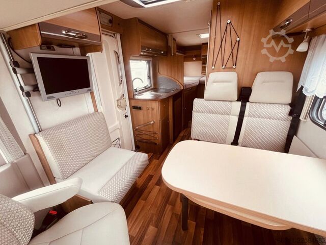 Autocaravana integral HYMER/ERIBA Exsis I 562 - Einzelbetten -  - Solar