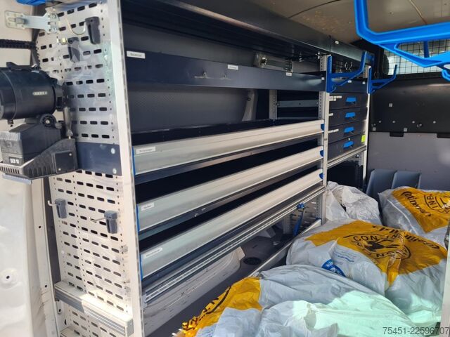 Duba panelată VW T6.1 Kasten lang Regalsystem AHK KAMERA STHZ TEMPO
