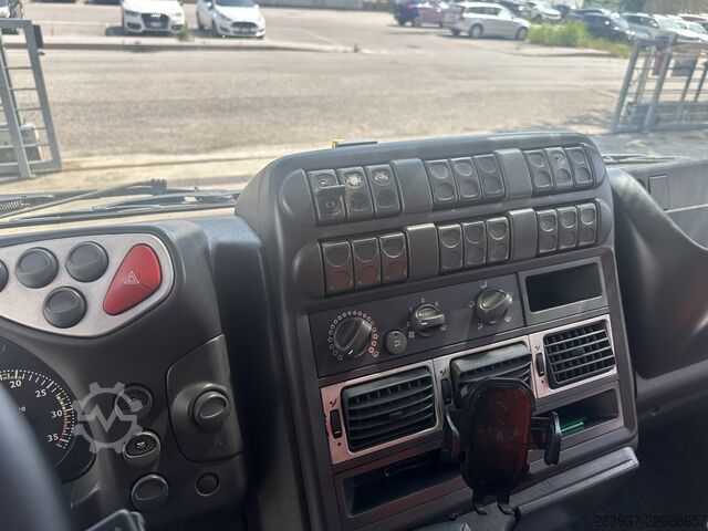 Skříňová dodávka IVECO 75E18