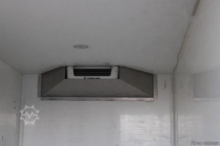 Caixa frigorífica Mercedes-Benz Sprinter 316 + THERMO KING