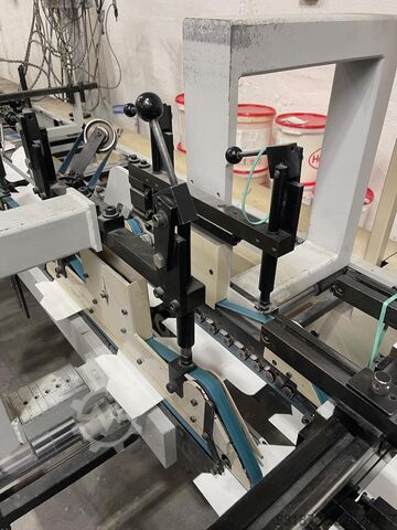 Hajtogató-ragasztó gép Bobst media 100 II A2