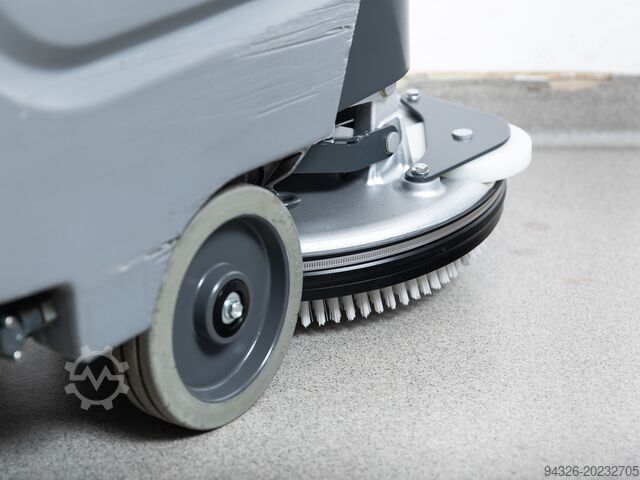 Hako Hakomatic B30 TB430 NIEUWE ACCU'S Hako Hakomatic B30 TB430 NEW BATTERIES