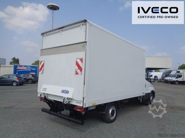 Furgoneta caja IVECO 35S16