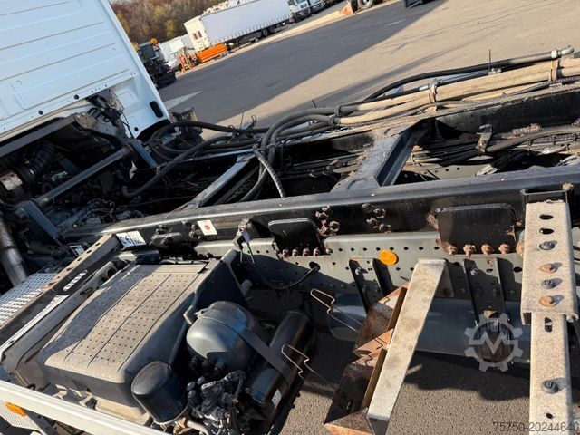 Vrachtwagenchassis MERCEDES-BENZ Actros MP 3 2532 6x2 Euro 5
