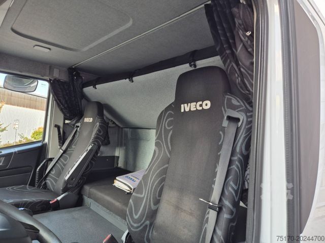 Camião de caixa fechada IVECO Stralis AT190S42/FP-D LBW 1.500kg faltbar Bett