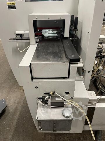 Cepilladora y moldurera Weinig Hydromat 1000 with mechanisation