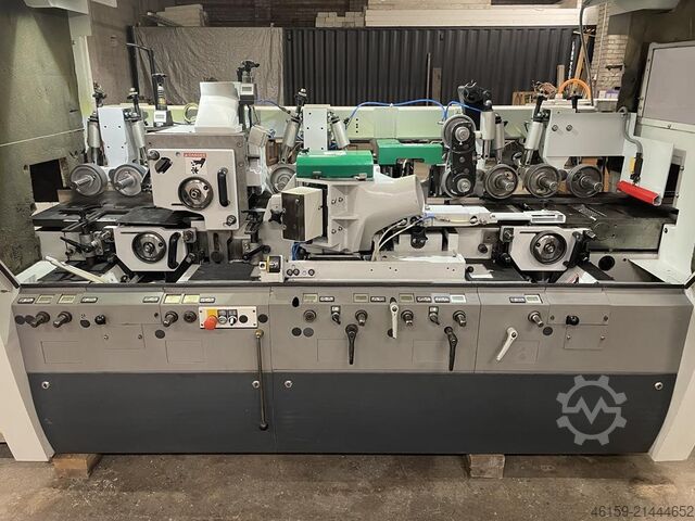 Cepilladora y moldurera Weinig Hydromat 1000 with mechanisation