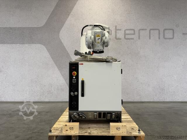 Renoverad robot med 1 års garanti ABB IRB 6700-150/3.20