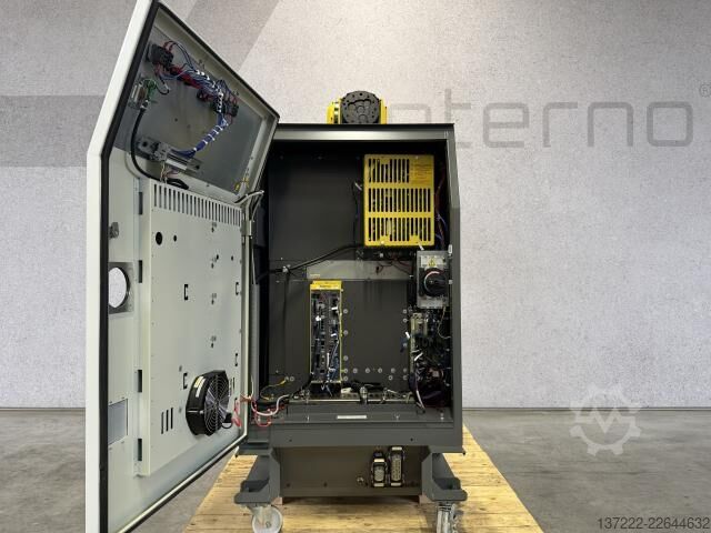 Repasovaný robot s 1letou zárukou FANUC R-2000iC/210F