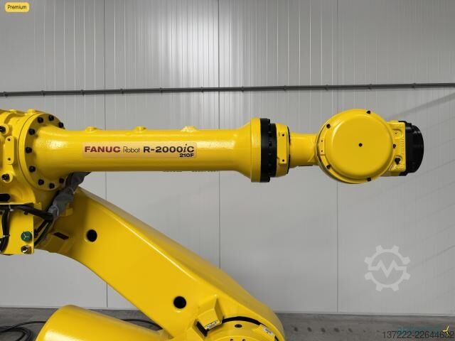 Repasovaný robot s 1letou zárukou FANUC R-2000iC/210F