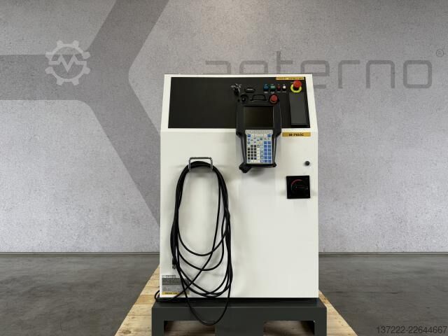 Robô remodelado com 1 ano de garantia FANUC M-710iC/50