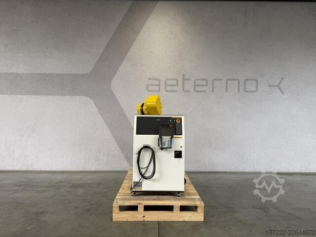 Robô remodelado com 1 ano de garantia FANUC M-710iC/50