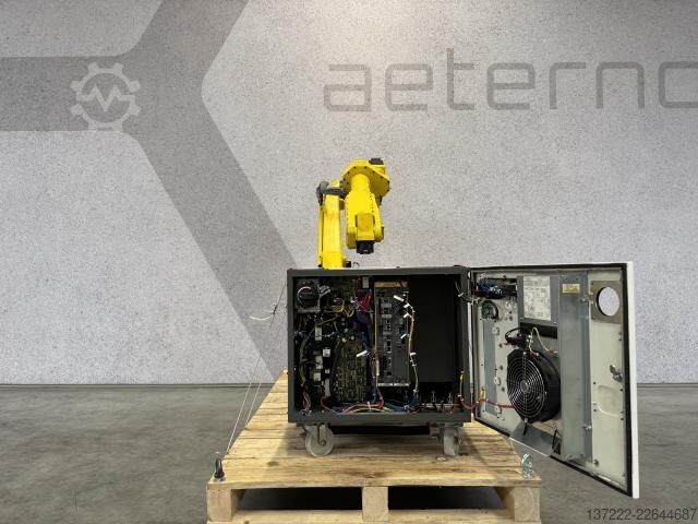 Robô remodelado com 1 ano de garantia FANUC M-20iA/20M