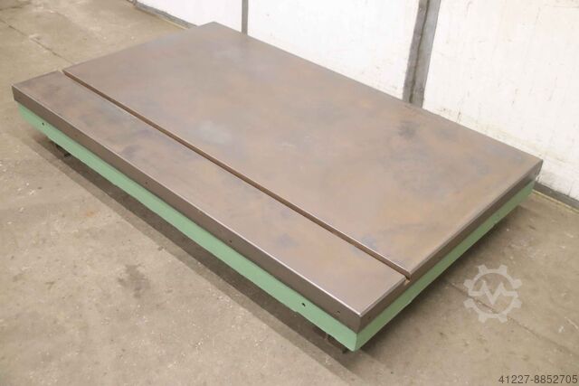 Clamping plate with T-slot unbekannt 2020/1250/H315 mm