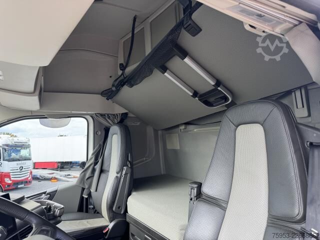 Tractor estándar Volvo FH 500 Aero TC Leder Alufelgen LED Retarder
