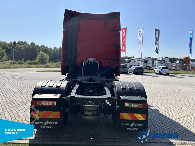 Standaard-SZM Volvo FH 460 4x2 PTO + ACC