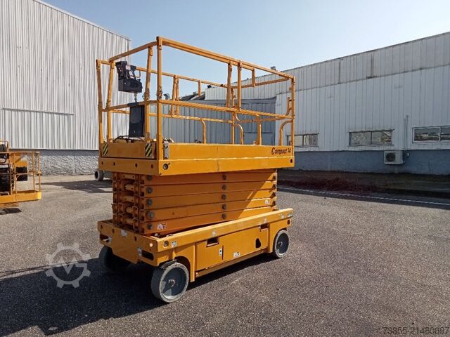 Mesa elevadora de tijera Haulotte Compact 14