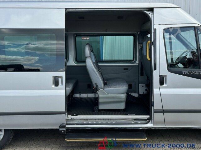 Minibus Ford Transit FT 300L Trend 9 Sitze & Rollstuhlrampe