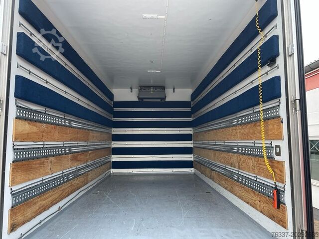 Dobozos MAN TGL 10.220 Doka Möbelkoffer Umzug Fahrzeug Kunsttransportfahrzeug