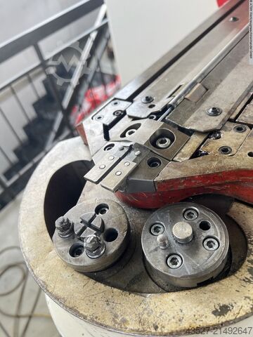 Csőhajlító gép ROBOMAC 206