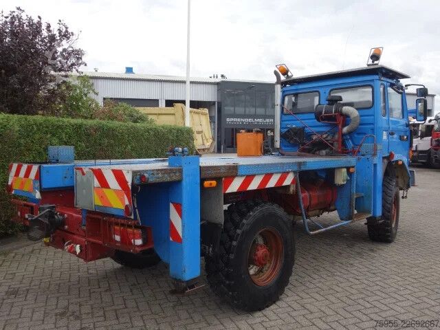 Læsseplatform Renault Midlum 180 4X4 OPENBAK MET PTO HYDROLIEK