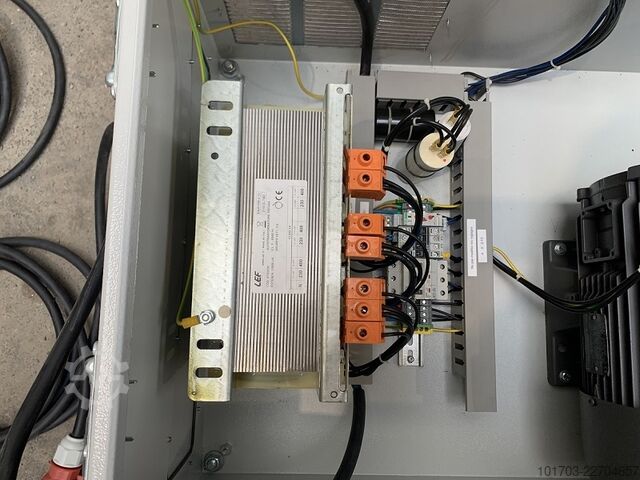 Transformador 220 V monofásico para 380 V trifásico Coffret transformateur / Convertisseur LD CMT NS 10-380