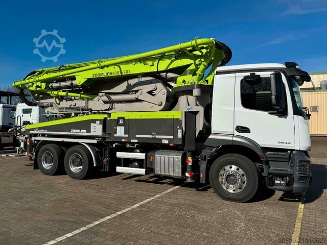 Betongpumpbil MERCEDES-BENZ Arocs 2843- Zoomlion 38, Verkauf & Vermietung