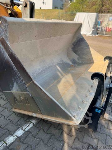 Wiellader LIEBHERR L538