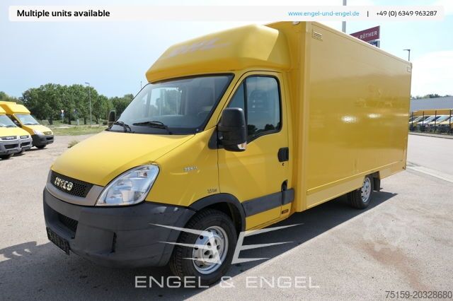 Dobozos furgon iveco Daily 35 S11 C30C AUTOMATIK KAMERA MAXI Regale DURCHGANG