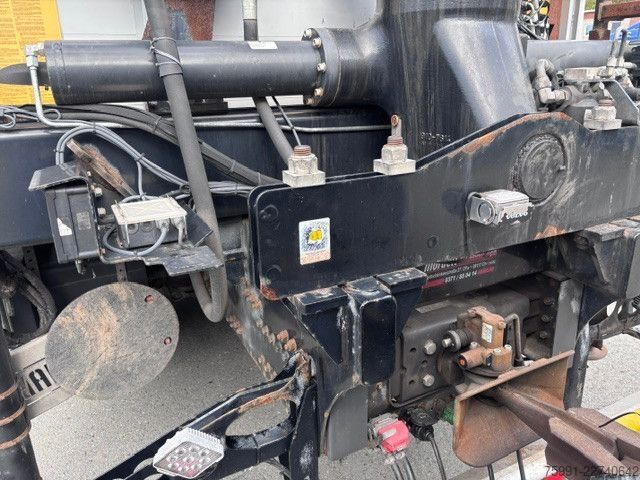 Düz kasa kamyon VOLVO FH 500 Baustoff LKW Mit Hiap Ladekran 177K
