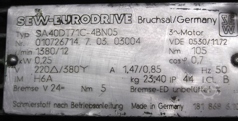 Motorreductor 0,25 kW 12 rpm SEW Eurodrive SA40DT71C-4BN05