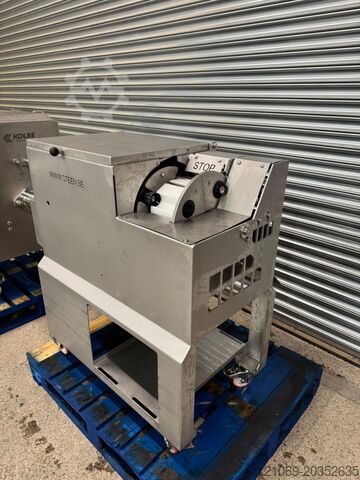 Vleesverwerkingsmachine STEEN ST828