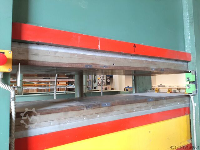 Frame press KOLMAG - ITALY PGP 600 F